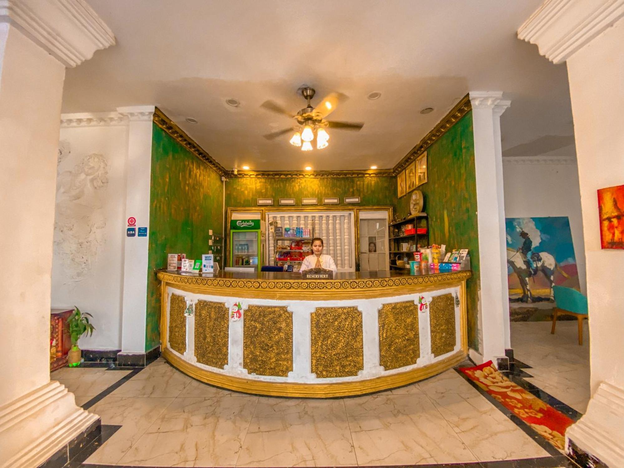 Le Casablanca Hotel Phnom Penh Exterior foto